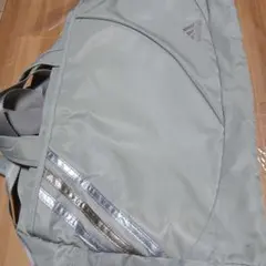 adidas ショルダーバッグ グレー 大容量