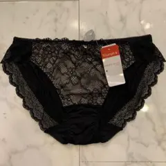 Triumph ブラックレースショーツ M 黒
