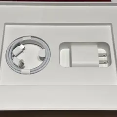 Apple純正品 USB-C to USB-C ケーブル & 20W充電器
