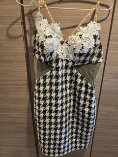 【１】中古キャバドレス　ラブリッチ　M