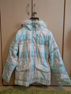 土日限定価格！ROXY　ファー付きスキーウェアMサイズ（上のみ）