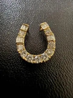 プラチナpt900 ペンダントトップ 馬蹄 ダイヤ0.64ct 2.58 g - メルカリ