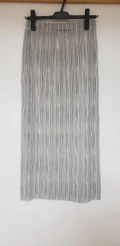 【maho様専用】lumier プリーツタイトスカート Mサイズ タグ付きのサムネイル