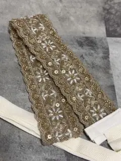 Item thumbnail for item 240dc5ac-ca0a-4fa3-9c3b-3aa33fcb903a