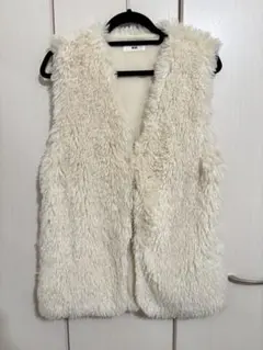 WEGO アイボリー ファーベスト