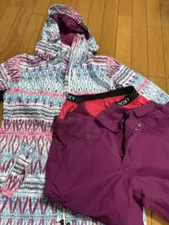 ROXY スノーボードウェアセット（ジャケット＆パンツ）