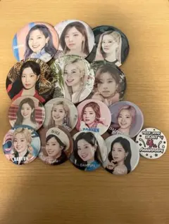 TWICE 缶バッチ ピンバッジ まとめ売り 2026年最新】twice ピンバッジの人気アイテム - メルカリ