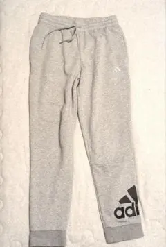 adidas スウェットパンツ グレー