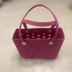 Item thumbnail for item 600eb78a-7270-4bb4-a1ba-e3cf2564d9d4