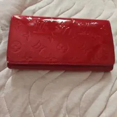 LOUIS VUITTON ヴェルニ ポルトフォイユ サラ 長財布のサムネイル