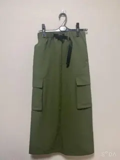 LOWRYSFARM ロングスカート カーキ Fサイズのサムネイル
