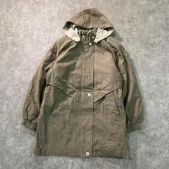 Item thumbnail for item 38c084b3-d7ec-455d-9975-b58d6c7a6521