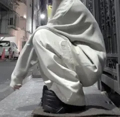 ホワイトカーゴパンツ ウエストゴムのサムネイル
