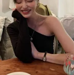 トップス レディース 春 オフショルダー ワンショル タイトシャツ ザラ 韓国