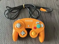 【メルカリ便】ゲームキューブ コントローラー オレンジ