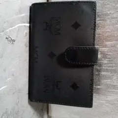 MCM 二つ折り財布 モノグラム ブラックのサムネイル
