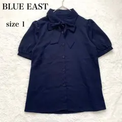 BLUE EAST ボウタイ付きブラウス ネイビー パフスリーブ