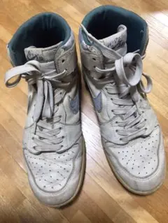NIKE ナイキエアージョーダン1