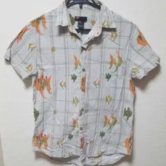 DIESEL(ディーゼル)半袖シャツ。金魚の総柄珍しいデザイン