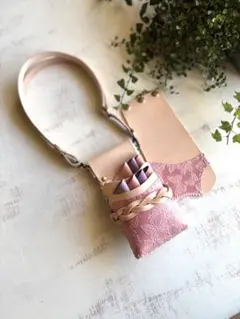 Item thumbnail for item 44e0a943-579e-4552-8957-5f4cb6b71470