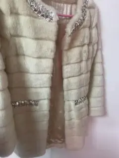 あ様　専用♡ rady アイボリー ビジュー付きファーコート