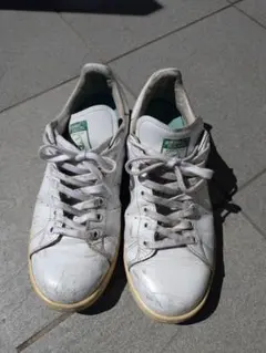 adidasスタンスミス　中古使用品のサムネイル