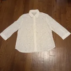 ZARA刺繍入りホワイトコットンシャツ 五分袖