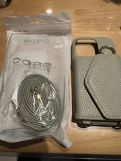 お値下げ☻iPhone15Proグレー 手帳型ケース ストラップ付き