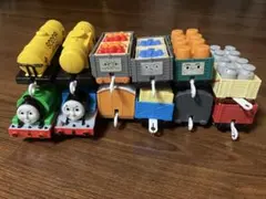 トーマスといっぱい貨車セット＆パーシー　プラレールセット　12車両