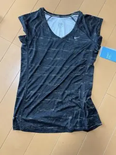 Nike Dri-FIT ランニング　Tシャツ　レディース　Sサイズ