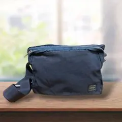 ⁠PORTER FLASH ショルダーバッグ ネイビー 吉田カバン