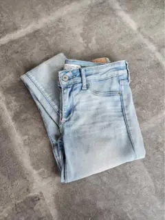 Abercrombie&Fitch アバクロンビー&フィッチ　スキニーデニム