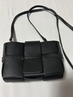 shu uemura ノベルティ　ショルダーバッグ