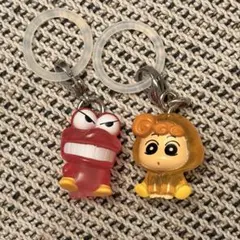 クレヨンしんちゃん　ひまわり　ワニ山さん　めじるしアクセサリー　ガチャガチャ