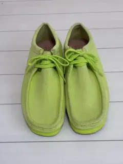 CLARKS クラークス　ワラビー　ネオン蛍光イエロー　26.5cm