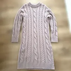 【ikka】ケーブル編み ニットワンピース　Mサイズ　ピンク　長袖