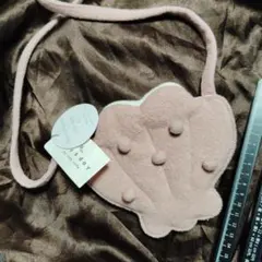 Item thumbnail for item fa947d27-97e3-4bb7-839b-01ba7b499de8