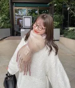 hinari チェックボリュームフリンジマフラー　ベージュ