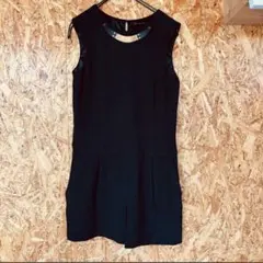 ZARA BASIC オールインワン　サロペット　ブラック　背中空きのサムネイル
