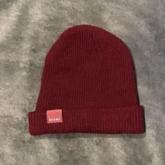 BEAMS バーガンディ ニット帽のサムネイル