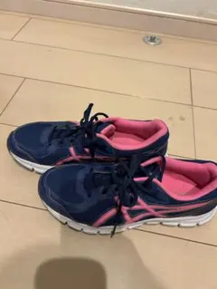 ASICS ネイビー/ピンク ランニングシューズ