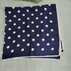 よ*ず様 ネイビー水玉シルクスカーフ