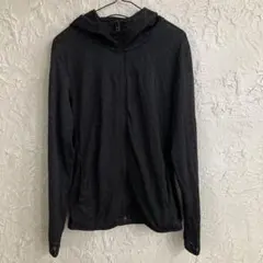 H1223 UNIQLO 紫外線対策　パーカー　S ブラック