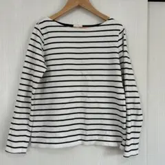 GU 白黒ストライプ 長袖Tシャツ