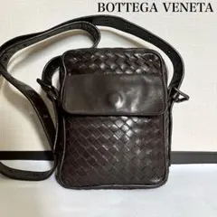 BOTTEGA VENETA イントレチャート ショルダーバッグ ダークブラウンのサムネイル