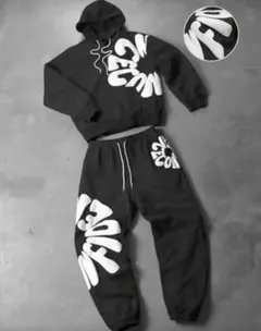 ☆最安値‼️ 新品未使用　売切れ続出　長袖セットアップ　上下セット‼️当日発送‼️M‼️