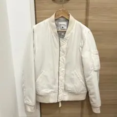 【Niko and…】ホワイトブルゾン、ma-1【ニコアンド】