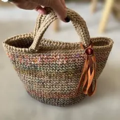 Item thumbnail for item 83b2a0a2-a0d6-4375-8622-fe4cf91f83b7