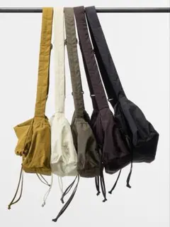 ドローストリングショルダーバッグ