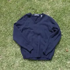 Navy Knit ネイビーVネックニット